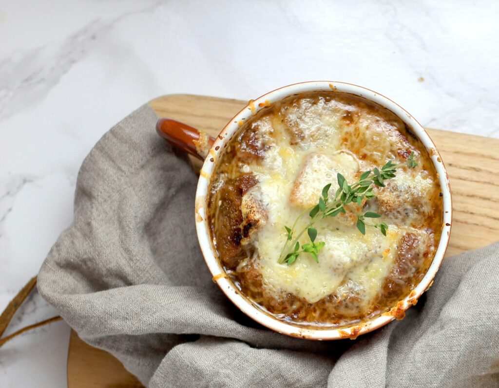 How to Make French Onion Soup in a Crock Pot
